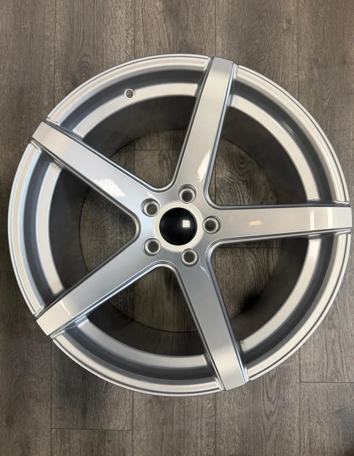 10x19 5X120 ET15 72.6 SILVER